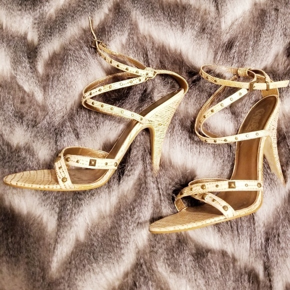 Hot Strappy Heels sexy Pump LIKE NEW - Picture 1 of 7